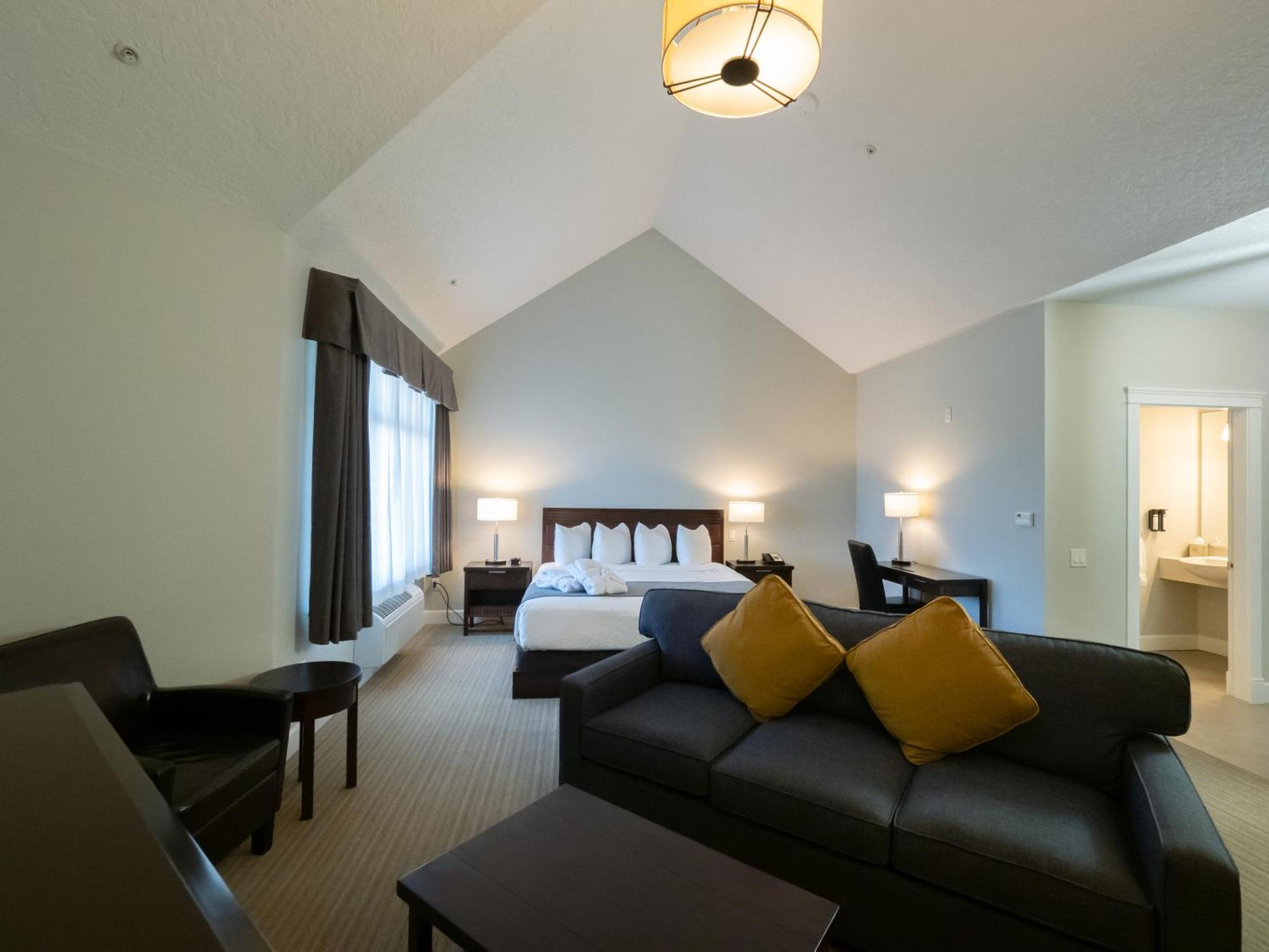 Old House Hotel