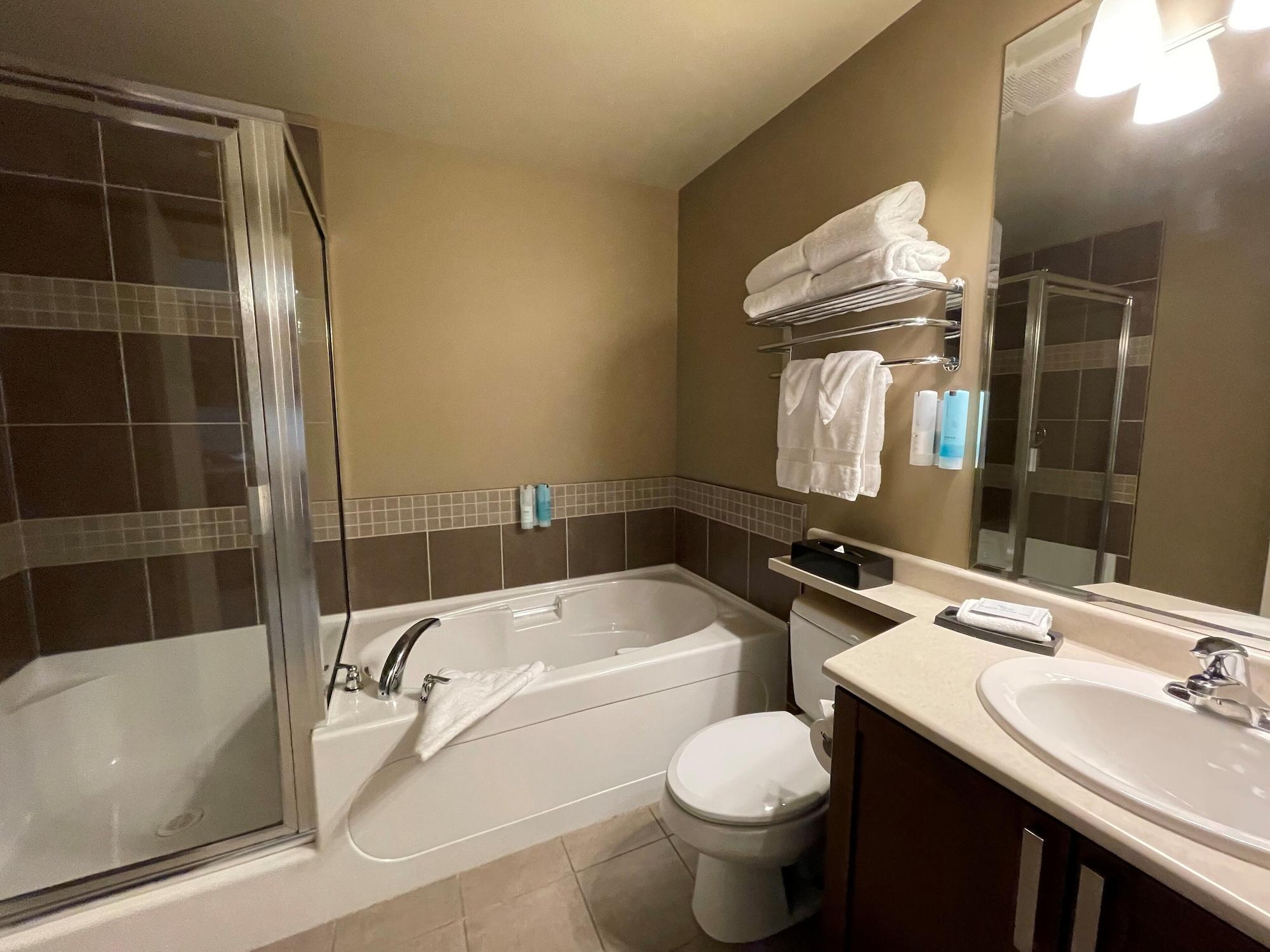 Old House 4* Courtenay